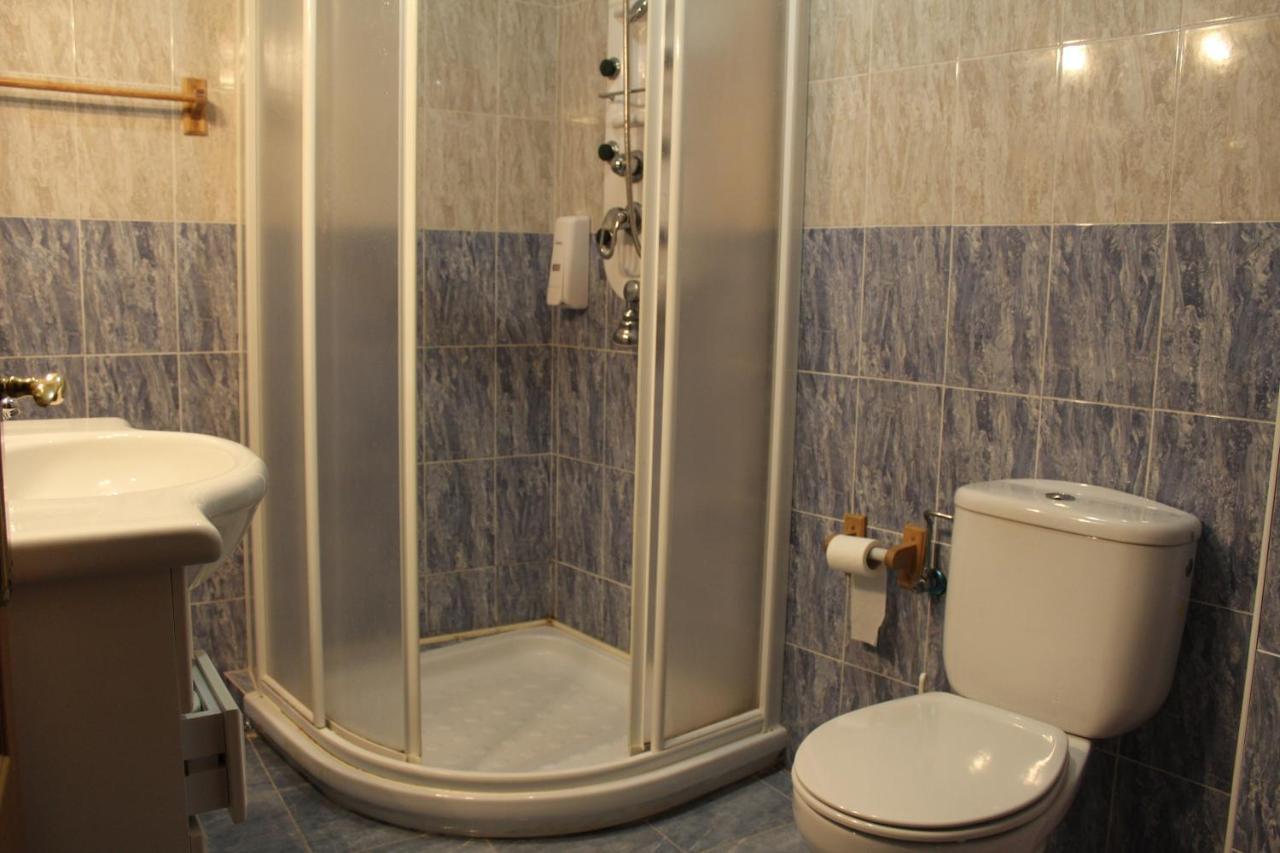 פוז Apartamentos Los Gemelos מראה חיצוני תמונה