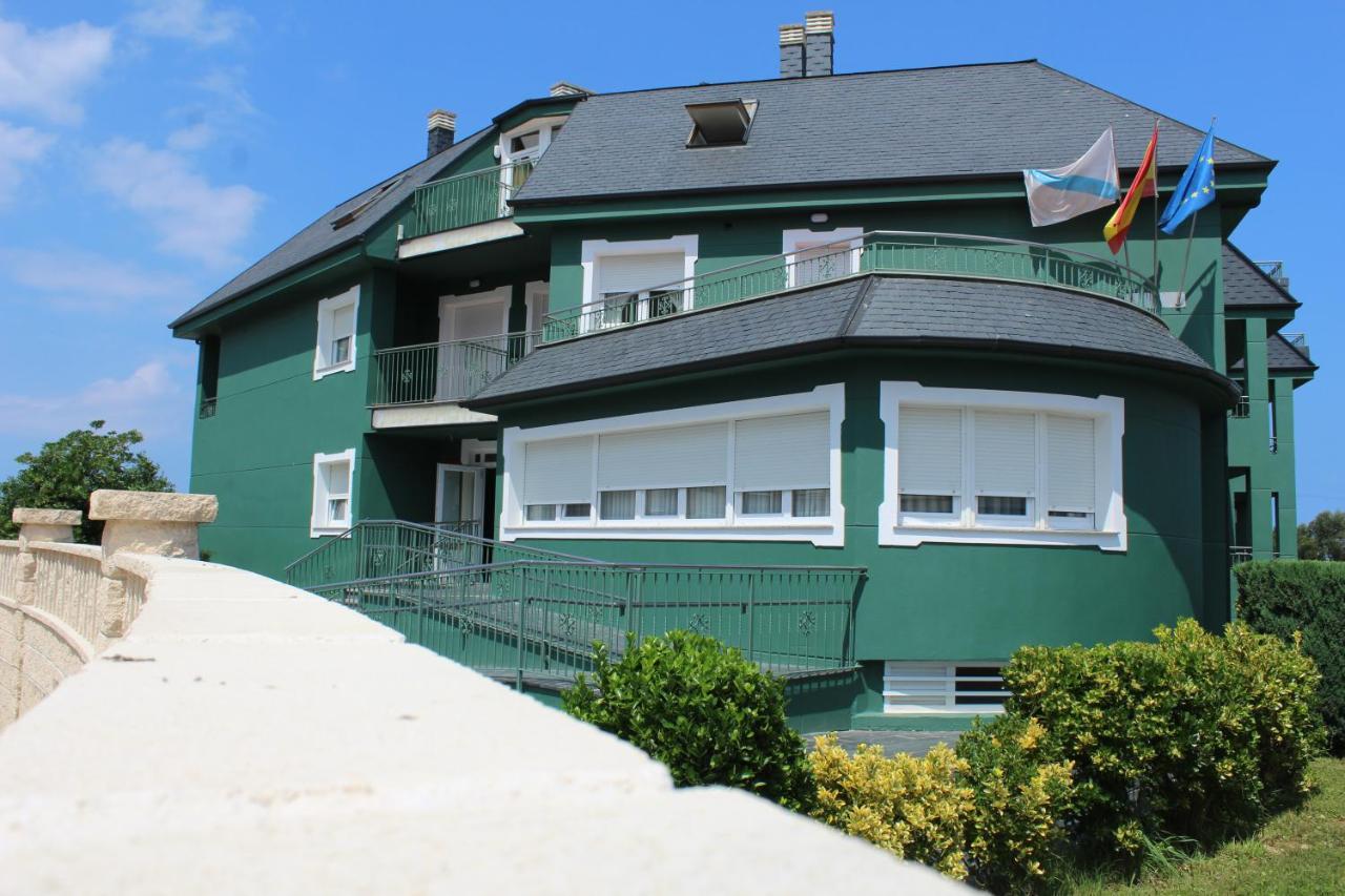 פוז Apartamentos Los Gemelos מראה חיצוני תמונה