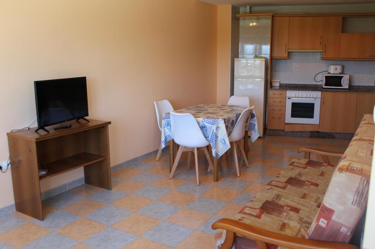 פוז Apartamentos Los Gemelos מראה חיצוני תמונה