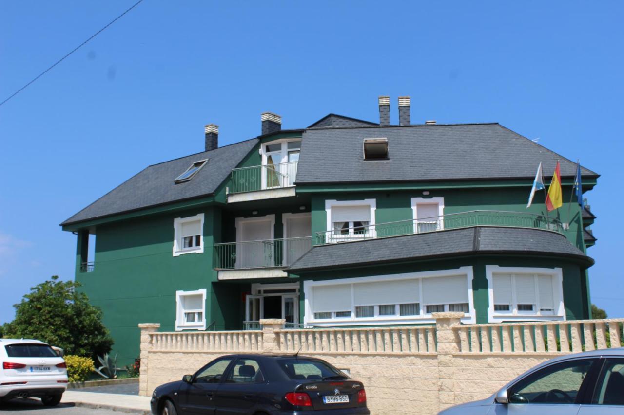 פוז Apartamentos Los Gemelos מראה חיצוני תמונה