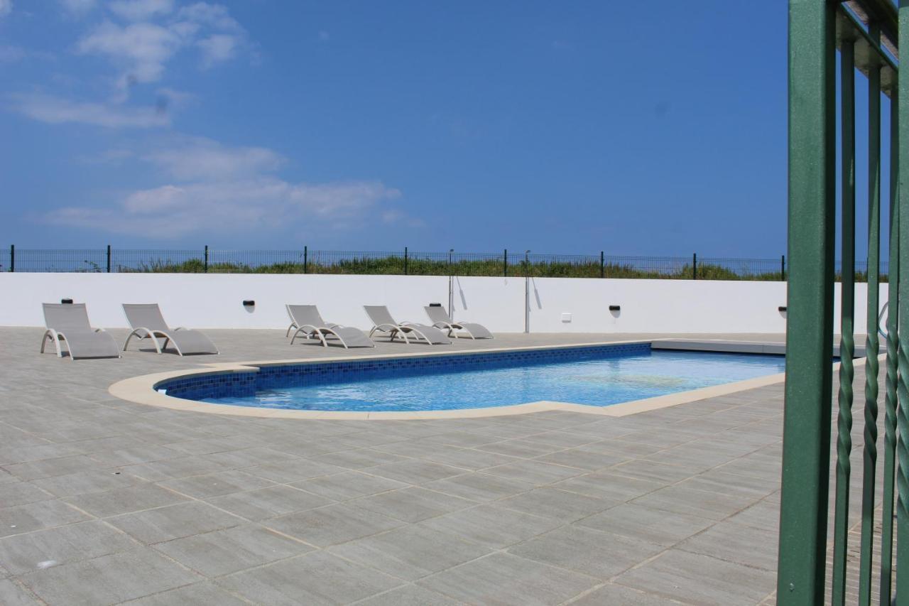 פוז Apartamentos Los Gemelos מראה חיצוני תמונה